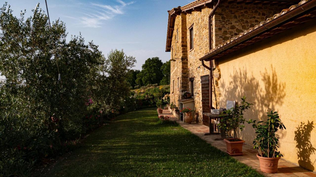 Il Casale Di Fiore Cannara Exterior photo